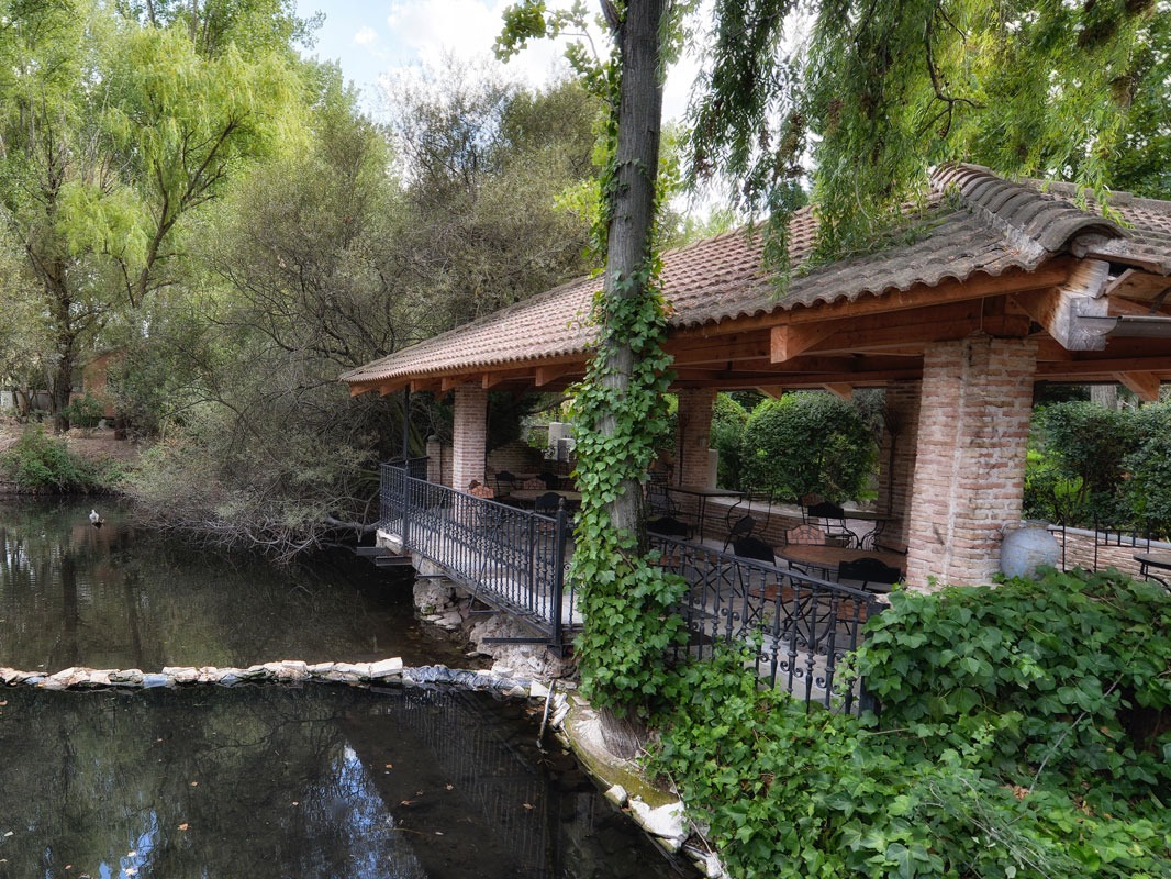 finca-para-bodas-en-madrid-jardin-el-botero
