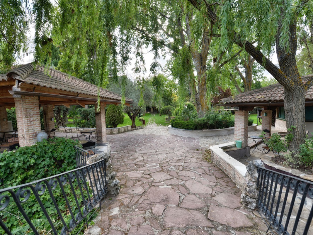 finca-para-bodas-en-madrid-jardin-el-botero