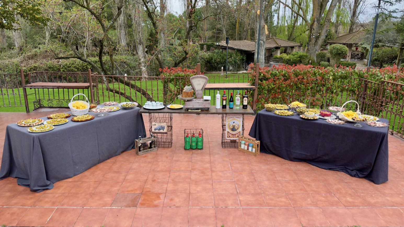 Mesa de vermú para un evento especial