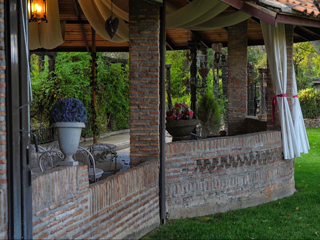finca-para-bodas-en-madrid-jardin-el-botero